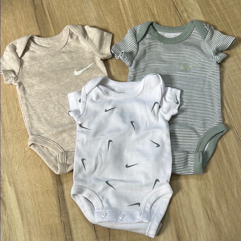 Nike Cream and Green Bodysuit Set Soft Cotton Comfort